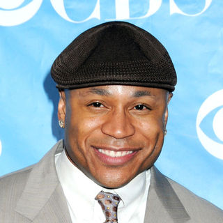 LL Cool J in 2009 CBS Upfront Presentation - Arrivals