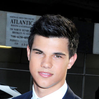 Taylor Lautner; in 2009 CFDA Fashion Awards - Arrivals