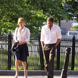 Jeffrey Dean Morgan and Hilary Swank Filming "The Resident" Movie in Brooklyn on July 1, 2009