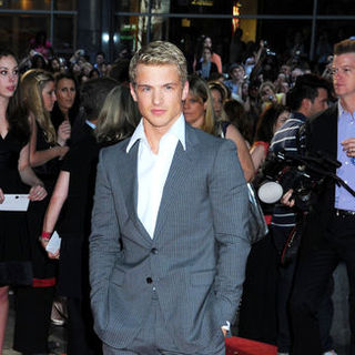 Freddie Stroma; in "Harry Potter and the Half-Blood Prince" New York City Premiere - Arrivals