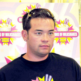 Jon Gosselin Launches His Shake at Millions of Milkshakes in West Hollywood on October 3, 2009