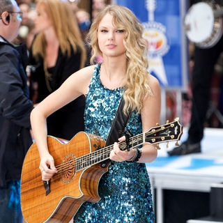 Taylor Swift; in Taylor Swift in Concert on NBC's "Today Show" - May 29, 2009