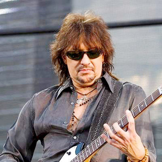 Richie Sambora; in Bon Jovi Concert in Southampton, England - June 9, 2006