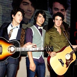 Jonas Brothers; in The Jonas Brothers in Concert to Promote Their New Album at HMV - June 27, 2008