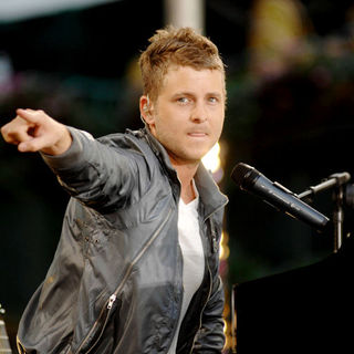 Ryan Tedder, OneRepublic in OneRepublic Performs on ABC's Good Morning America Summer Concert Series - July 11, 2008