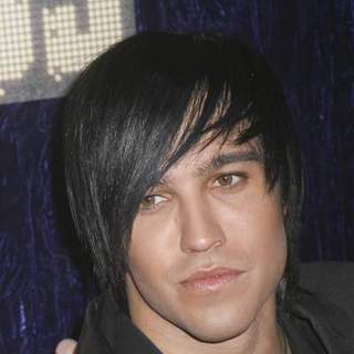 Pete Wentz; in 2007 MTV Video Music Awards - Red Carpet