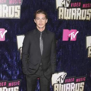 Shia LaBeouf; in 2007 MTV Video Music Awards - Red Carpet