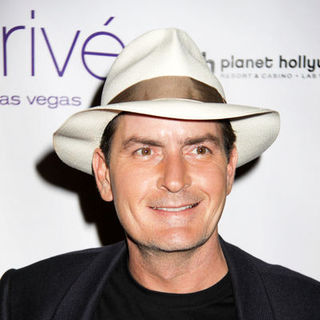 Charlie Sheen Hosts an Evening at Prive Las Vegas on October 25, 2008