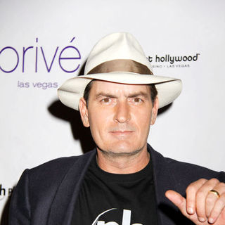 Charlie Sheen Hosts an Evening at Prive Las Vegas on October 25, 2008