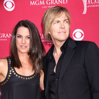 Jack Ingram, Amy Ingram in 44th Annual Academy Of Country Music Awards - Arrivals