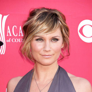 Jennifer Nettles;Sugarland; in 44th Annual Academy Of Country Music Awards - Arrivals