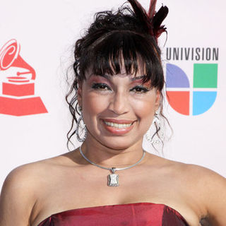 Vicky Shell; in The 10th Annual Latin GRAMMY Awards - Arrivals