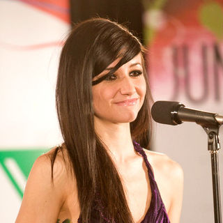 LIGHTS; in 2009 Juno Awards - Press Room