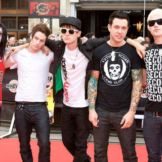 Stereos in 2009 MuchMusic Video Awards - Red Carpet Arrivals