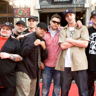 2009 MuchMusic Video Awards - Red Carpet Arrivals