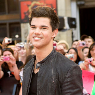 Taylor Lautner; in 2009 MuchMusic Video Awards - Red Carpet Arrivals