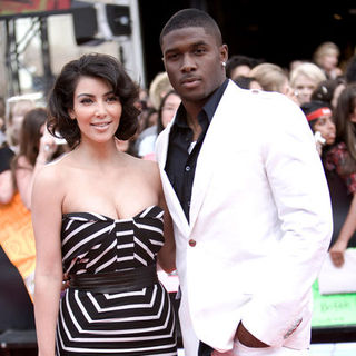 Kim Kardashian;Reggie Bush; in 2009 MuchMusic Video Awards - Red Carpet Arrivals