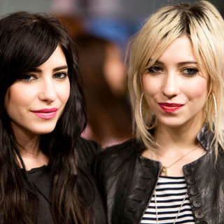 The Veronicas Visit MuchOnDemand on July 15, 2009