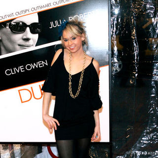 Caitlin Moe; in "Duplicity" New York Premiere - Arrivals