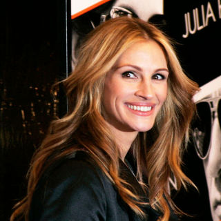 Julia Roberts in "Duplicity" New York Premiere - Arrivals