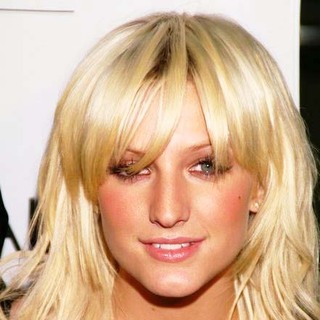Ashlee Simpson; in 2006 Clive Davis Pre-GRAMMY Awards Party