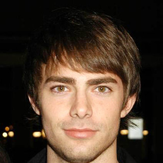 Jonathan Bennett; in Paycheck Los Angeles Premiere - Arrivals