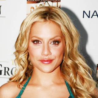 Brittany Murphy; in The Groomsmen Movie Premiere - Arrivals