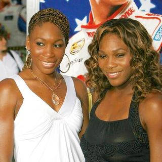 Serena Williams, Venus Williams in Talladega Nights The Ballad of Ricky Bobby Movie Premiere