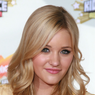 Aly & AJ; in Nickelodeon's 20th Annual Kids' Choice Awards