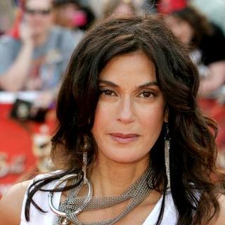 Teri Hatcher; in Pirates of the Caribbean: At World's End World Premiere
