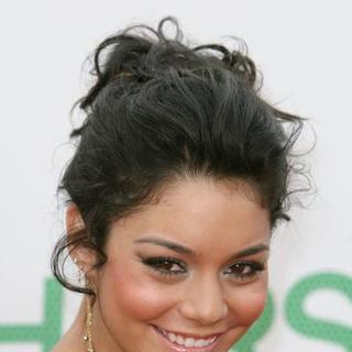 Vanessa Hudgens; in Los Angeles Premiere of HAIRSPRAY