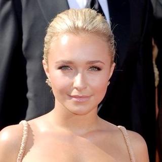 Hayden Panettiere; in The 59th Annual Primetime EMMY Awards - Arrivals