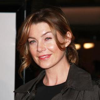 Ellen Pompeo in "27 Dresses" Los Angeles Premiere - Arrivals