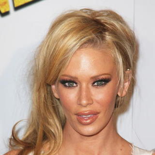 Jenna Jameson in "Never Back Down" Hollywood Premiere - Arrivals