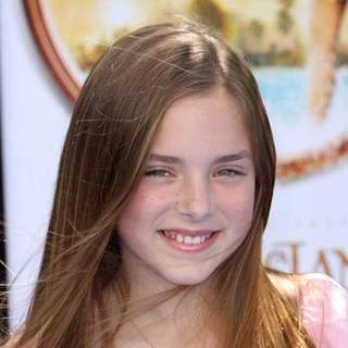 Madison Davenport; in "Nim's Island" World Premiere - Arrivals