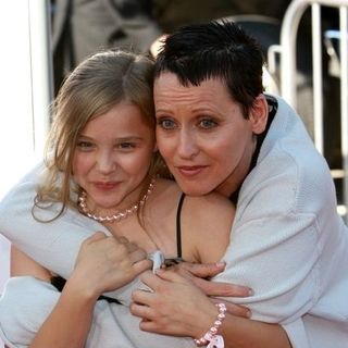 Chloe Grace Moretz, Lori Petty in 2008 Los Angeles Film Festival - "Hellboy II: The Golden Army" Premiere - Arrivals