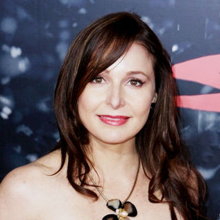 Elle Travis; in "The Spirit" Hollywood Premiere - Arrivals