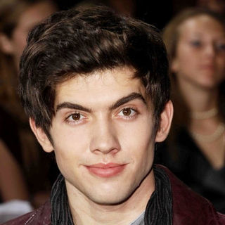 Carter Jenkins; in "The Twilight Saga's New Moon" Los Angeles Premiere- Arrivals
