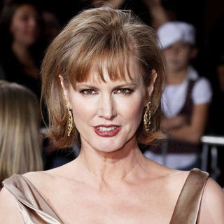 Melissa Rosenberg; in "The Twilight Saga's New Moon" Los Angeles Premiere- Arrivals