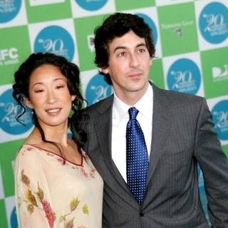 Sandra Oh;Alexander Payne; in The 20th Annual IFP Independent Spirit Awards - Arrivals