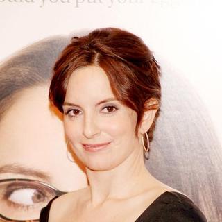 Tina Fey; in "Baby Mama" New York City Premiere - Arrivals