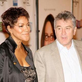 Robert De Niro, Grace Hightower in "Baby Mama" New York City Premiere - Arrivals