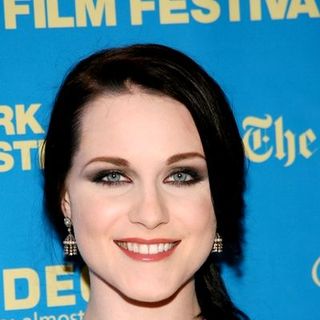 Evan Rachel Wood; in 46th New York Film Festival Closing Night - "The Wrestler" Premiere - Arrivals
