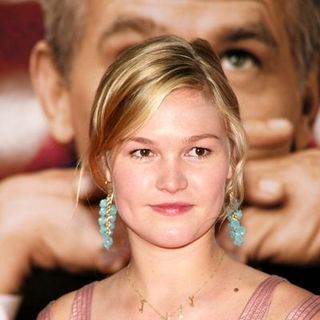 Julia Stiles in "W." New York City Premiere - Arrivals