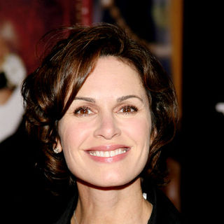 Elizabeth Vargas; in "W." New York City Premiere - Arrivals