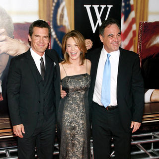 Josh Brolin;Diane Lane;Oliver Stone; in "W." New York City Premiere - Arrivals