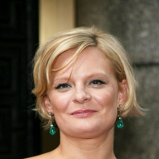 Martha Plimpton; in 63rd Annual Tony Awards - Arrivals