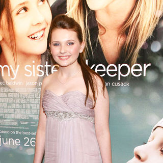 Abigail Breslin in "My Sister's Keeper" New York City Premiere - Arrivals