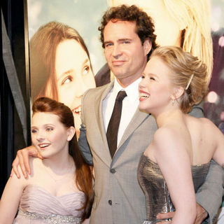 Abigail Breslin, Jason Patric, Sofia Vassilieva in "My Sister's Keeper" New York City Premiere - Arrivals