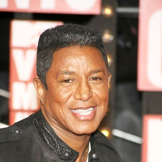 Jermaine Jackson; in 2009 MTV Video Music Awards - Arrivals